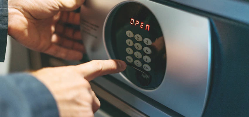 Cash Safe Openers in Alondra Park, California